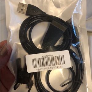 Fitbit Alta charger cables (2)